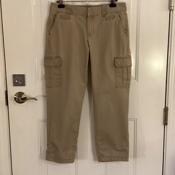 Gap khaki Cargo pants - Picture 3 of 6